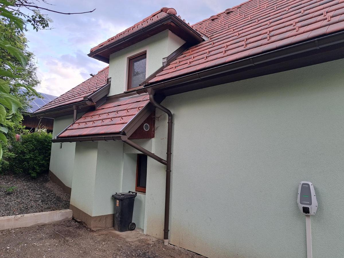 Gasthof Knappenwirt Mariahof 외부 사진